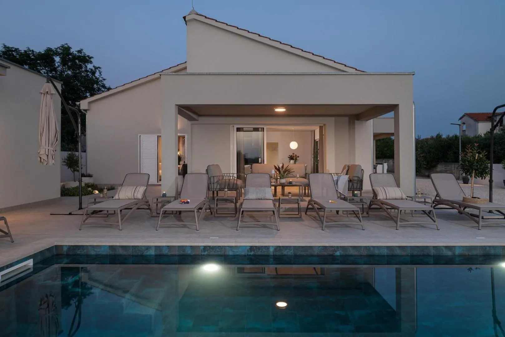 Luxury Villa Petra Vrsi With Pool Sea View
